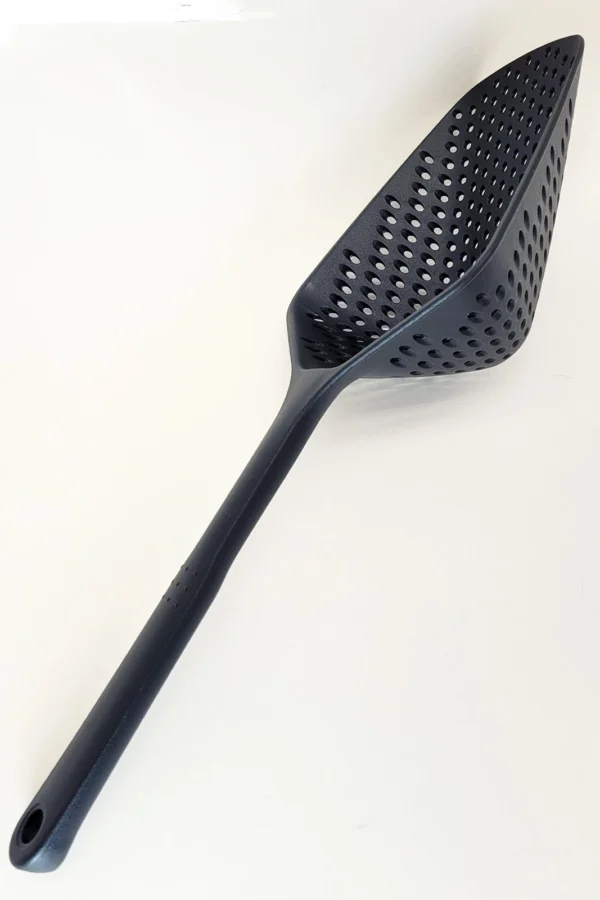 XL Pasta & Noodle Scoop – Strainer Spoon and Colander in One - Image 2