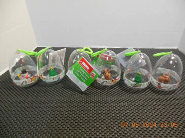 Rare Growing Friends Christmas Edition – Sealed Holiday Expansion Toy Set